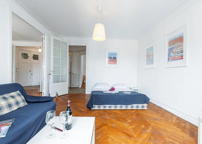 My Casa - Joffre 38 - Spacious One Bedroom Apartament *