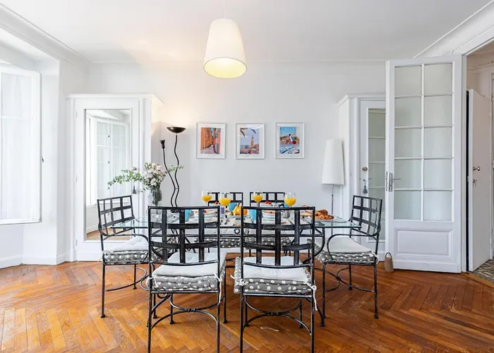 My Casa - Joffre 38 - Spacious One Bedroom *