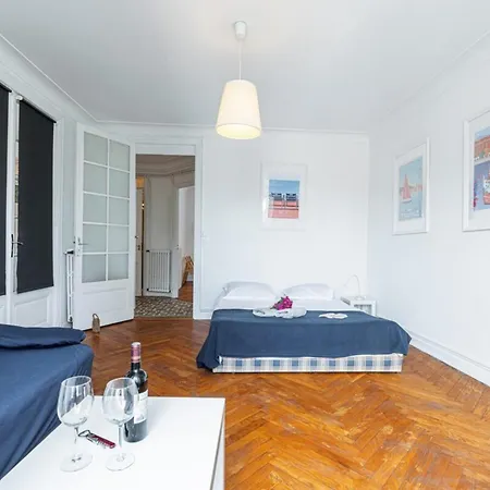 Joffre 38 - Spacious One Bedroom